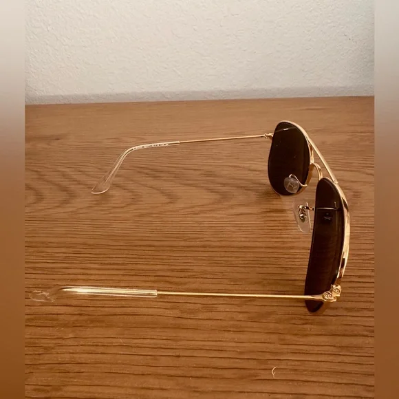 Aviator Kids Sunglasses - Ray-BanNWOT